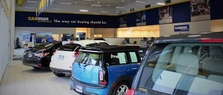 The inside of a CarMax Dealership.