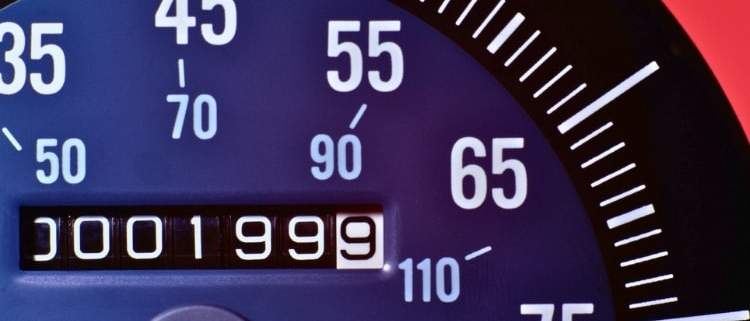 How to spot odometer fraud on a used car.